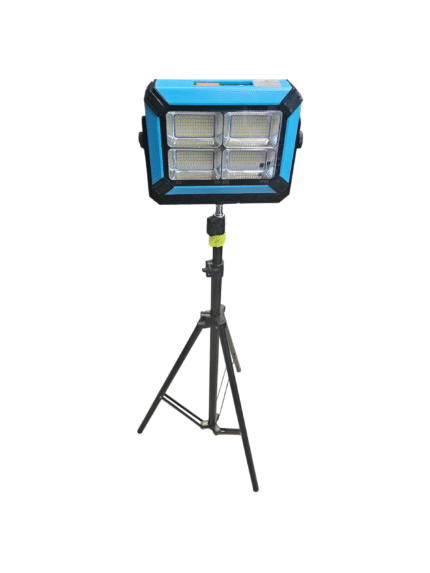 Led šviestuvas su saulės baterija IP66